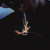 Arrêter de fumer par l'hypnose : une approche thérapeutique efficace lorsque des mécanismes inconscients sont à l'œuvre. Arrêter de fumer par l'hypnose : une approche thérapeutique efficace lorsque des mécanismes inconscients sont à l'œuvre.